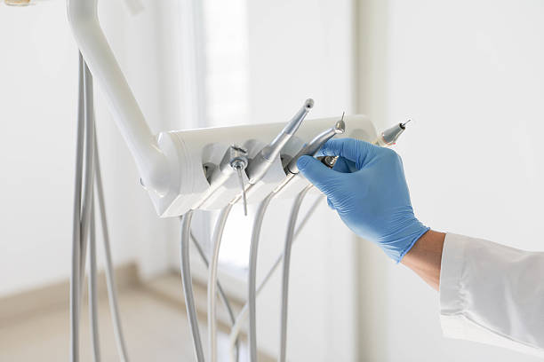 24/7 Emergency Dental Crowns And Bridges experts in Robbins, IL